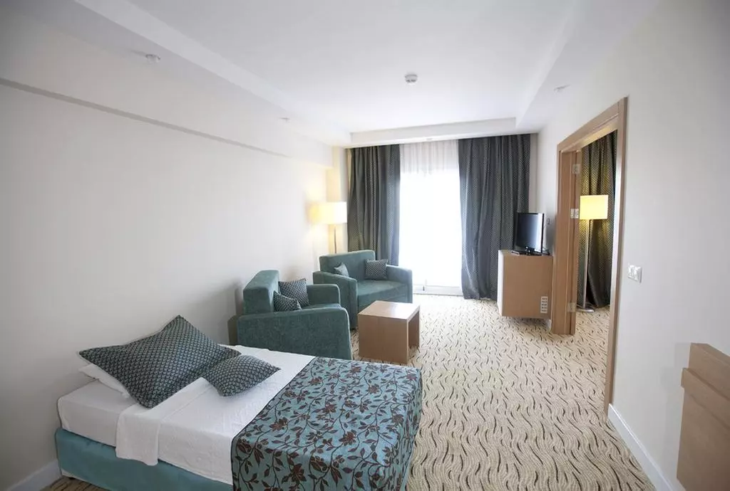 marbel by palm wings_shabavizparvaz_17.jpg